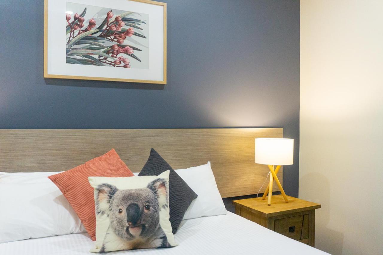 Port Stephens Koala Sanctuary Holiday park One Mile
